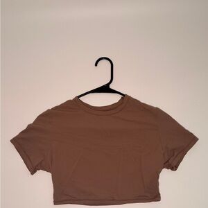 SKIMS Fits Everybody Super Cropped T Shirt in Umber